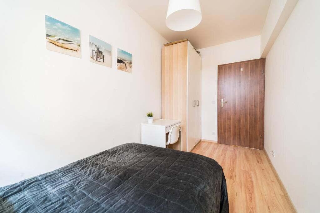 3 Rooms Big Apartment - 150 M Town Hall - Nice Design Breslau Exterior foto